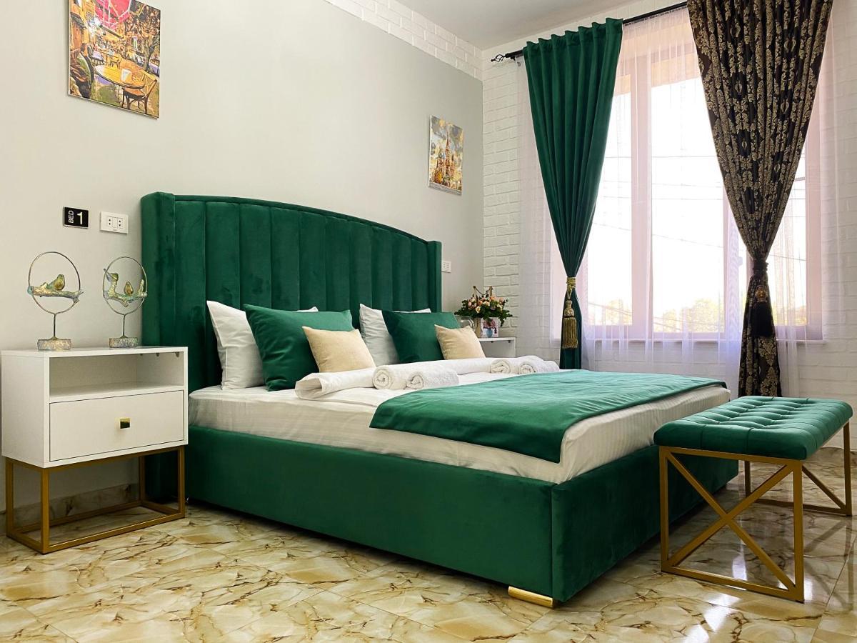 Shirbakyan Boutique Hotel & Apartments エレバン エクステリア 写真