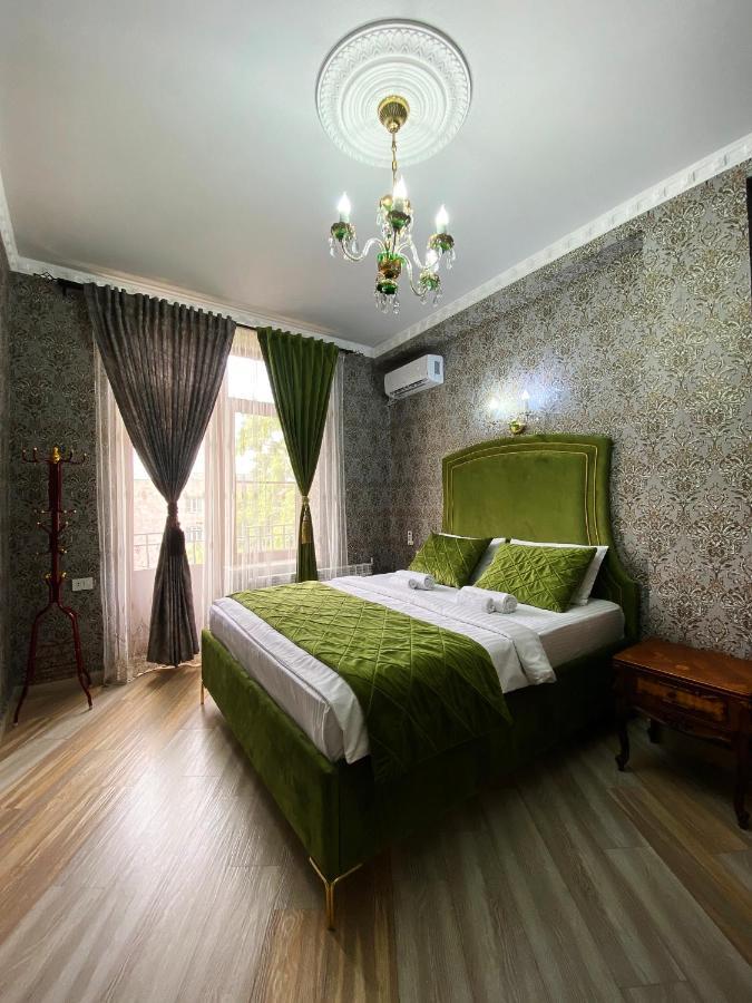 Shirbakyan Boutique Hotel & Apartments エレバン エクステリア 写真