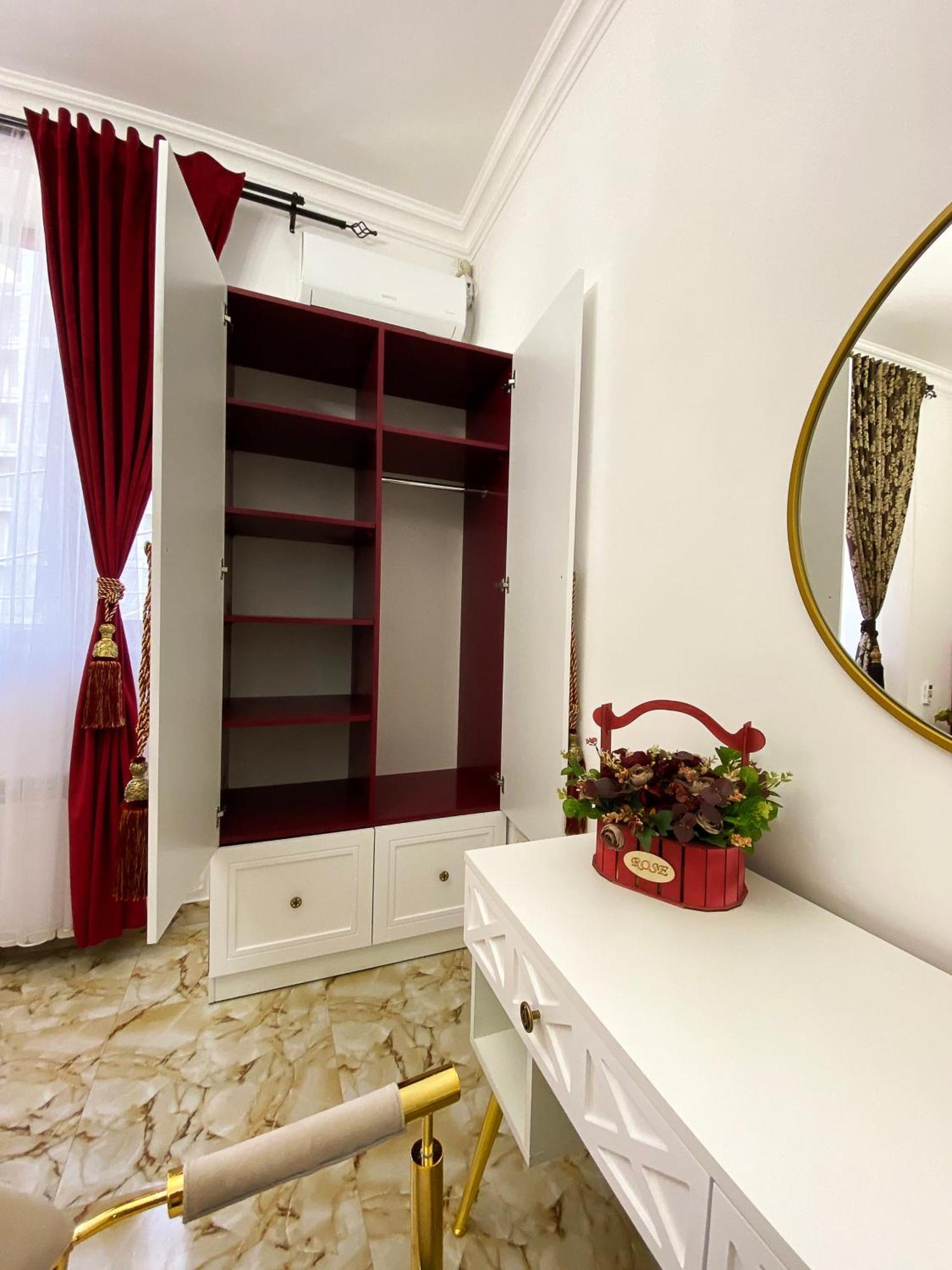Shirbakyan Boutique Hotel & Apartments エレバン エクステリア 写真